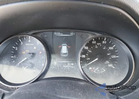 2017 Nissan Rogue S z USA, uszkodzony, nr VIN KNMAT2MT3HP528985